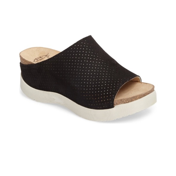 fly london slides